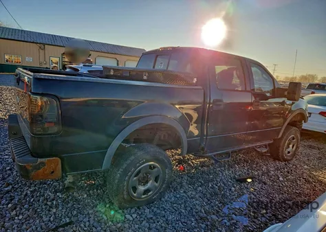 2004 Ford F150 Supercrew z USA, uszkodzony, nr VIN 1FTPW14534KD69695